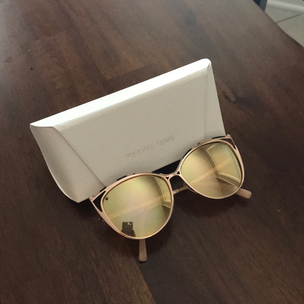 Authentic Michael Kors Cat Eye Sunglasses (Ina)